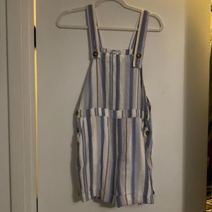 Woman’s striped over-all shorts. Hollister XS